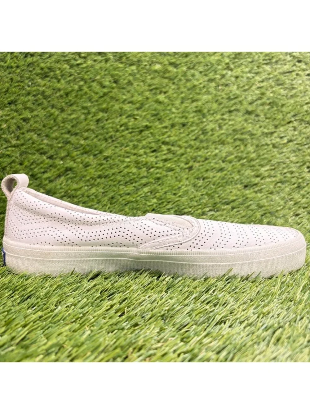 Sperry Crest Twin Gore Womens Size 7 White Perforated Leather Slip On Shoes